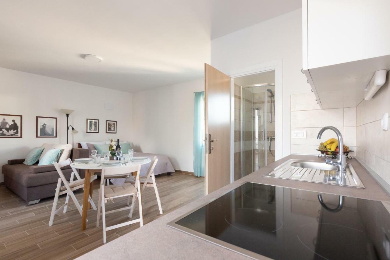 Apartman Lipotica Diklo Задар Екстер'єр фото