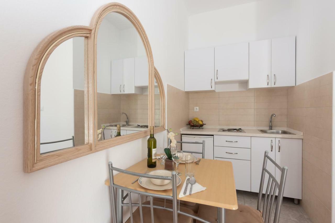 Apartman Lipotica Diklo Задар Екстер'єр фото